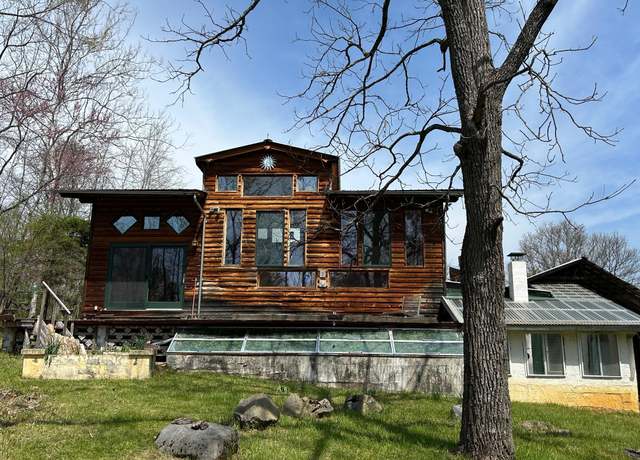 Property at 323 Ravens Way, Ronceverte, WV 24970, 2 beds, 2 baths