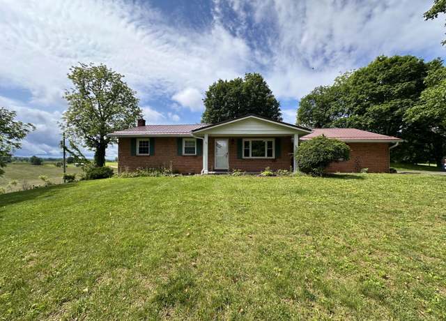 Property at 2222 Davis Stuart Rd, Lewisburg, WV 24901, 3 beds, 3 baths