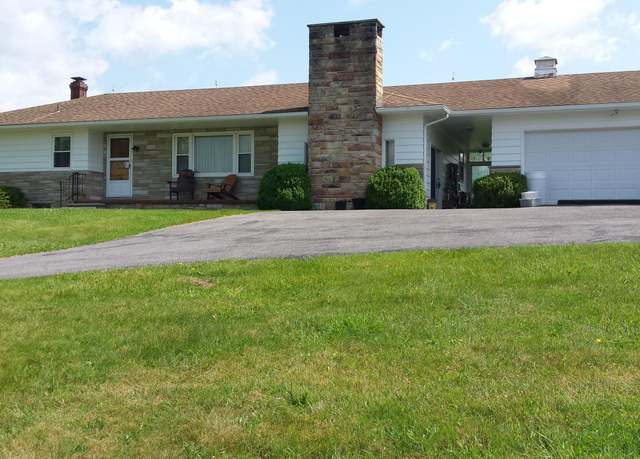 Property at 121 Backdraft Rd, Green Bank, WV 24944, 3 beds, 3 baths
