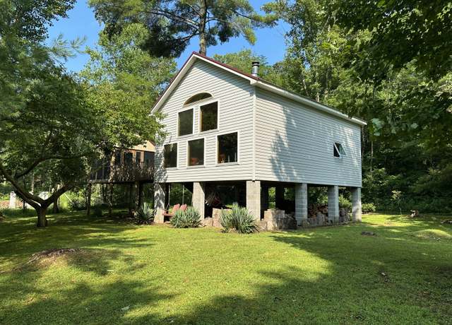 Property at 3981 Coleman Cliff Rd, Frankford, WV 24938, 3 beds, 1 bath