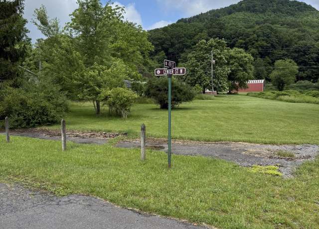 Property at 4th St Unit 46,47,48,49, Rainelle, WV 25962