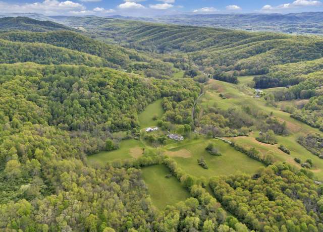Property at 6008 Raders Valley Rd, Williamsburg, WV 24991, 6 beds, 4.5 baths