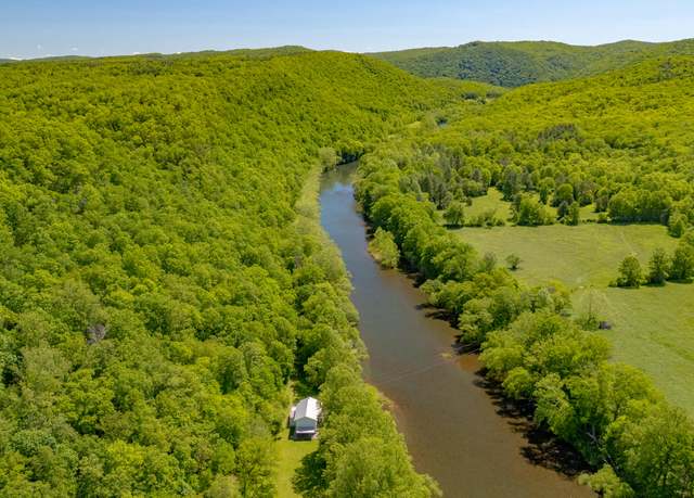 Property at 635 Burnside Rd, Hillsboro, WV 24946, 2 beds, 2 baths