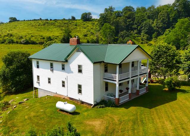 Property at 5210 Seneca Trl, Hillsboro, WV 24946, 6 beds, 1 bath