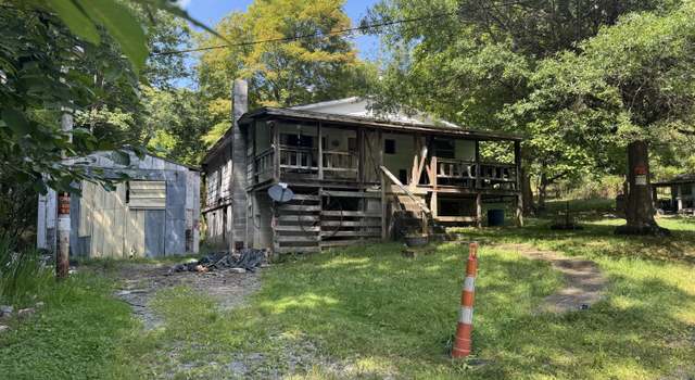 Photo of 473 Flatwoods Rd, Bragg, WV 25918