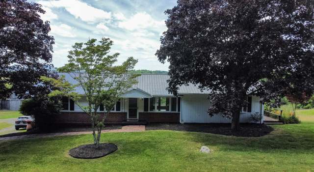 Photo of 115 Eads Mountain Rd, Secondcreek, WV 24974