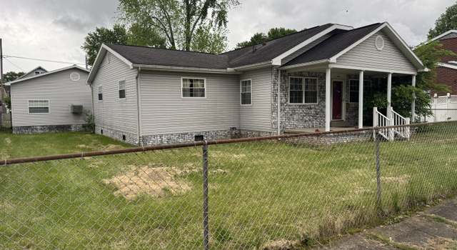 Photo of 208 20th St, Dunbar, WV 25064