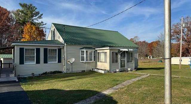 Photo of 15376 Stanaford Dr, Danese, WV 25831