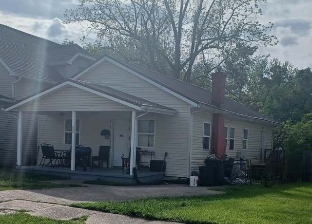 Property at 121 Cedar St, Huntington, WV 25705, 3 beds, 1.5 baths