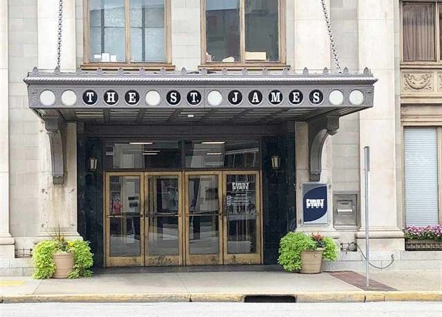 Property at 401 10th Street # 403 St, Huntington, WV 25701, 1 bed, 1 bath