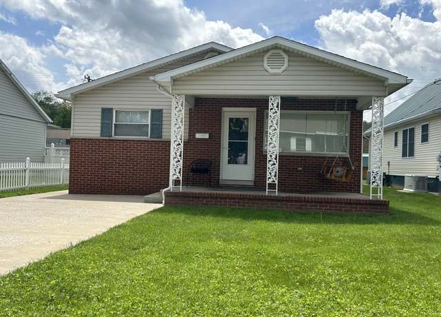 Property at 4425 Bradley Rd, Huntington, WV 25704, 3 beds, 2 baths
