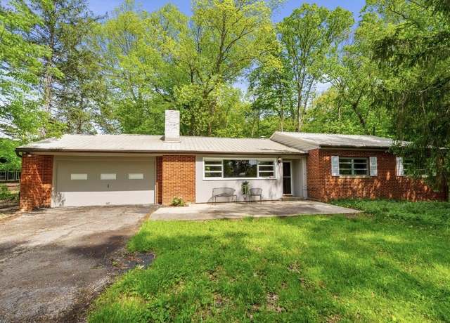 Property at 112 Sunflower Dr, Huntington, WV 25705, 5 beds, 3 baths