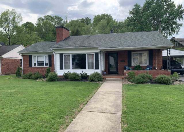 Property at 1455 Washington Blvd, Huntington, WV 25701, 3 beds, 2.5 baths