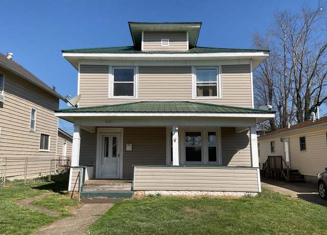 Property at 2432 Collis Ave, Huntington, WV 25702