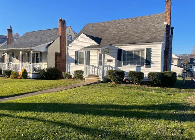 Property at 3814 Piedmont Rd, Huntington, WV 25704, 4 beds, 1 bath