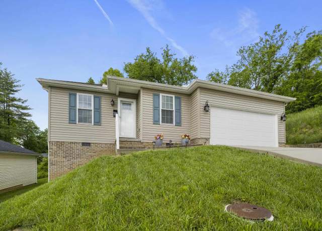 Property at 22 Platinum Dr, Chesapeake, OH 45619, 3 beds, 2 baths