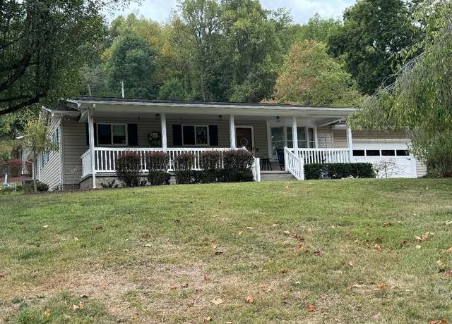 Property at 5470 Shawnee Dr, Huntington, WV 25705, 3 beds, 2 baths