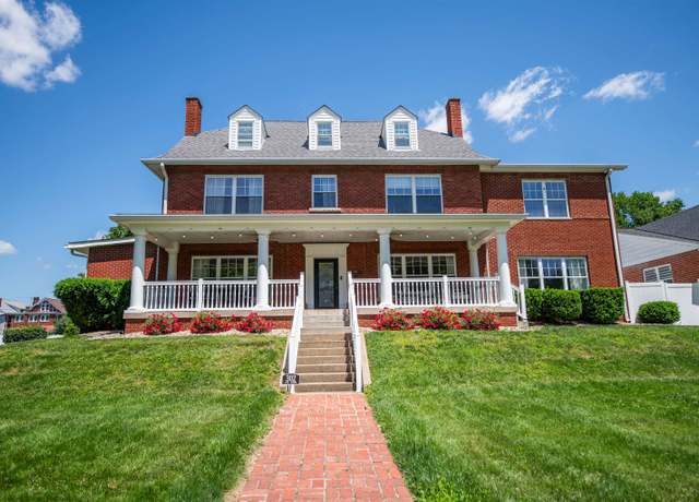 Property at 302 12th Ave, Huntington, WV 25701, 5 beds, 4.5 baths