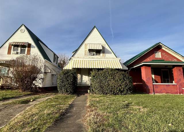 Property at 2736 5th Ave, Huntington, WV 25702, 2 beds, 2 baths