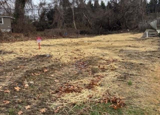 Property at 1436 Lynn St, Huntington, WV 25701
