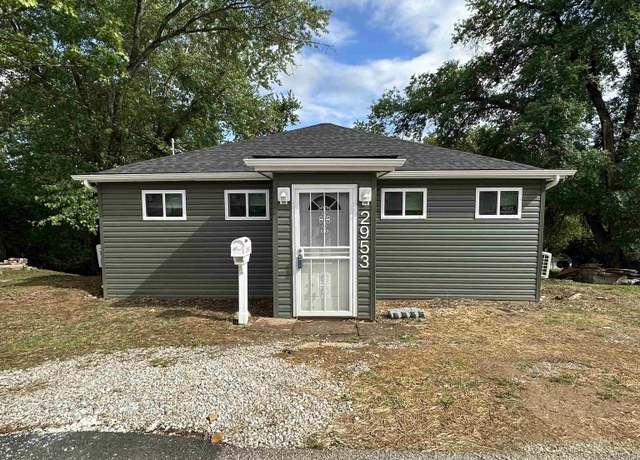 Property at 2953 Jarrell St, Huntington, WV 25705, 4 beds, 1.5 baths