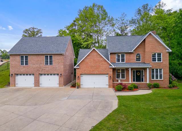 Property at 6908 Wildcat Rd, Barboursville, WV 25504, 7 beds, 4 baths