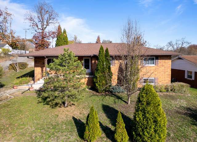 Property at 3000 Ferguson Rd, Huntington, WV 25705, 4 beds, 2.5 baths