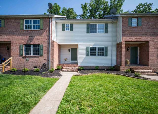 Property at 6322 Aracoma Rd, Huntington, WV 25705, 3 beds, 2.5 baths