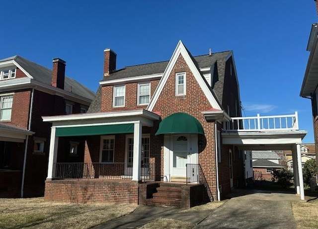 Property at 226 11th Ave, Huntington, WV 25701, 3 beds, 2.5 baths
