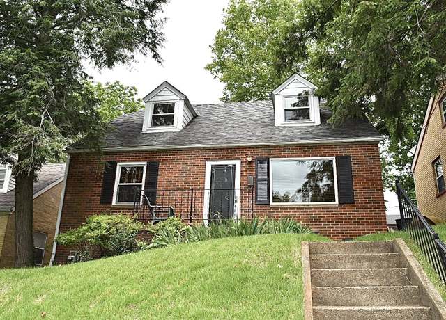 Property at 1676 Wiltshire Blvd, Huntington, WV 25701, 4 beds, 2 baths