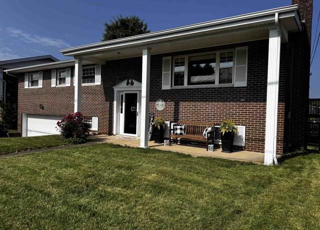 Property at 7 Adkins Ct, Huntington, WV 25705, 4 beds, 2.5 baths