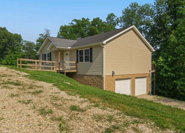 Property at 100 Oak Ridge Ln, Huntington, WV 25704, 3 beds, 2 baths