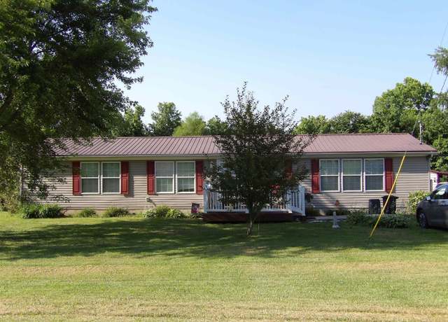 Property at 10 Northslope Dr, Milton, WV 25541, 3 beds, 2 baths