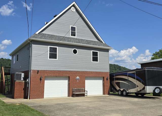 Property at 1101 Tinker Ln, Proctorville, OH 45669, 3 beds, 2.5 baths