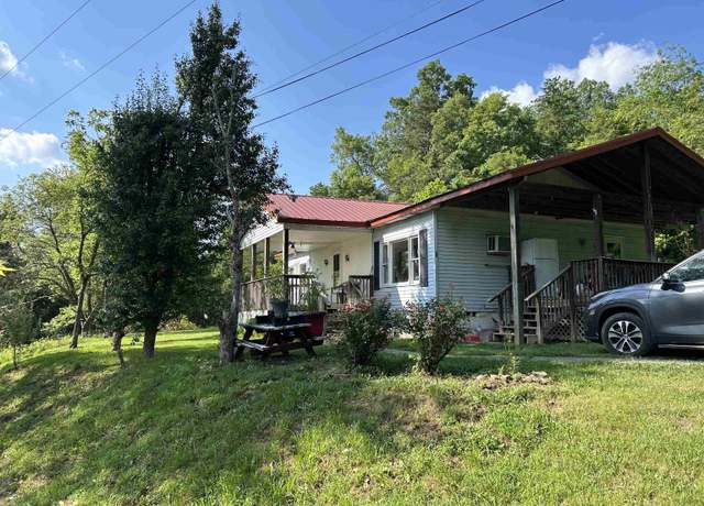 Property at 157 Canterbury Ln, Fort Gay, WV 25514, 3 beds, 1 bath