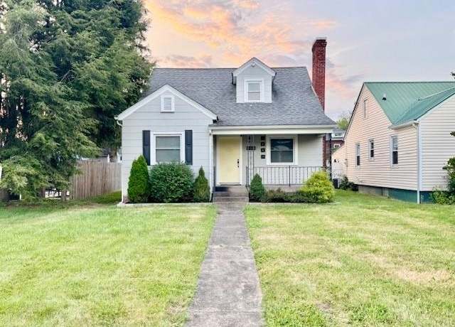 Property at 3210 Auburn Rd, Huntington, WV 25704, 2 beds, 1 bath