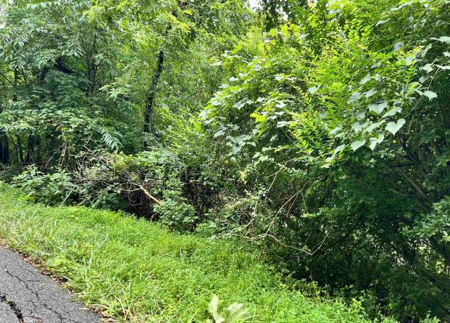 Property at 1662 Cook School Rd, Huntington, WV 25701