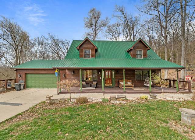 Property at 13 Old Trail Rd, Huntington, WV 25704, 4 beds, 3 baths