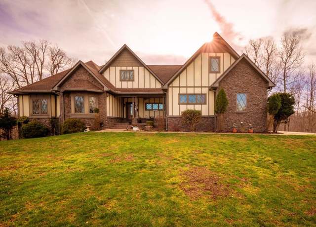 Property at 356 Latigo Pt, Milton, WV 25541, 3 beds, 4.5 baths