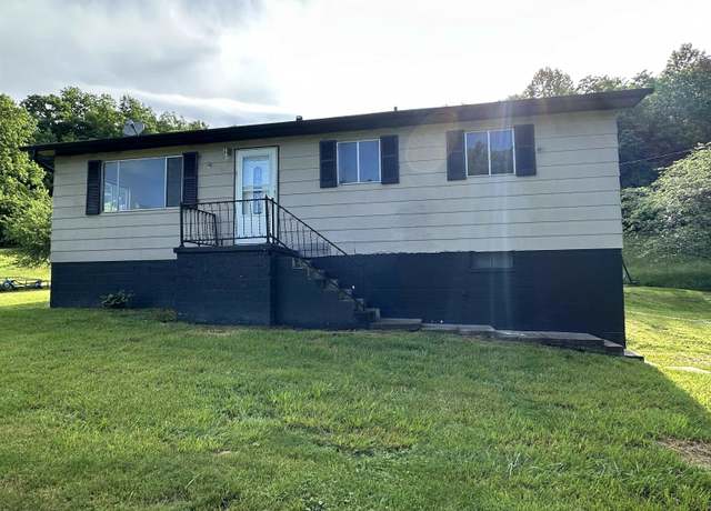 Property at 2999 Smith Creek Rd, Salt Rock, WV 25559, 3 beds, 1 bath
