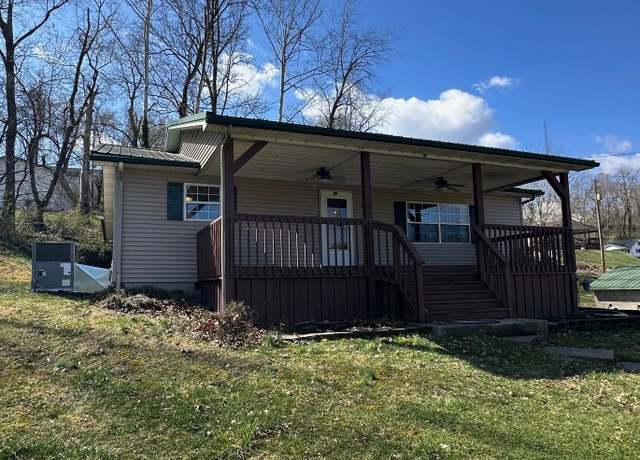 Property at 330 Kenova Ave, Wayne, WV 25570, 2 beds, 1.5 baths