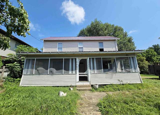 Property at 5904 E Pea Rdg, Huntington, WV 25705, 4 beds, 2 baths