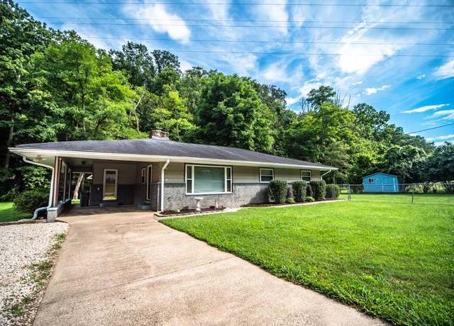 Property at 3379 Woodville Dr, Huntington, WV 25701, 3 beds, 1.5 baths