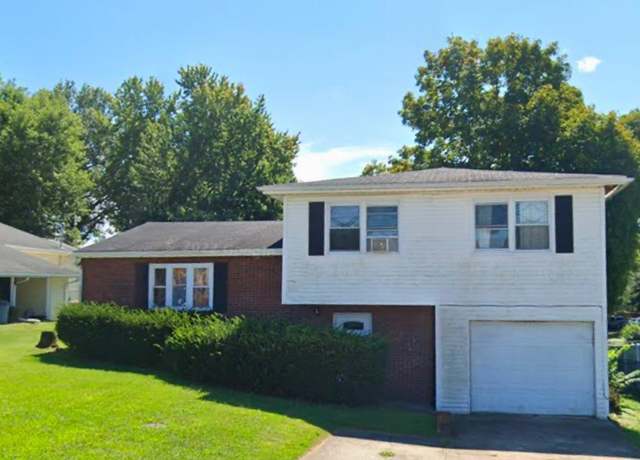 Property at 222 Park Ave, South Point, OH 45680, 4 beds, 1.5 baths