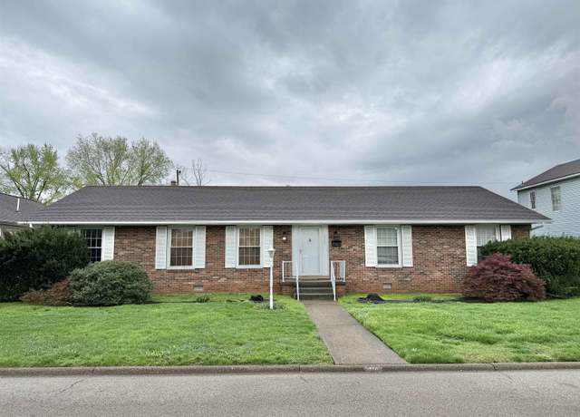 Property at 816 Chestnut St, Kenova, WV 25530, 3 beds, 2 baths