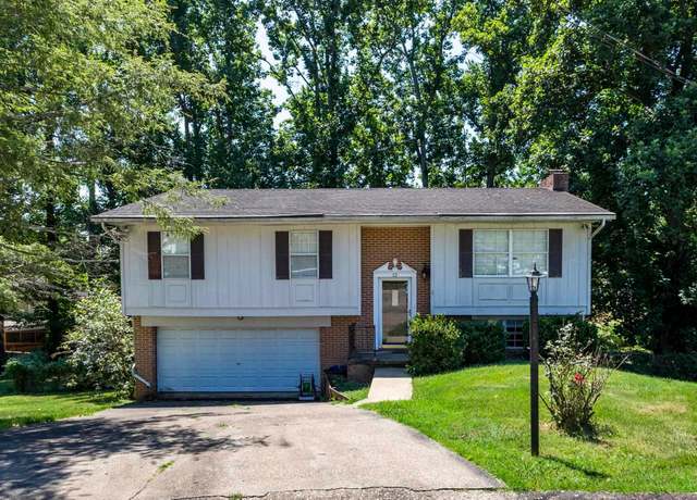 Property at 12 Crestridge Dr, Huntington, WV 25705, 3 beds, 2.5 baths