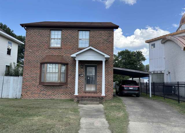 Property at 936 20th St, Huntington, WV 25703, 2 beds, 1.5 baths