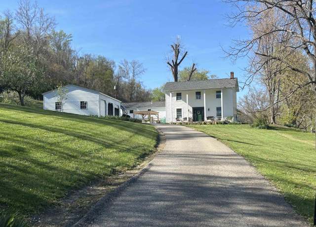 Property at 673 Township Road 158, Chesapeake, OH 45619, 4 beds, 3.5 baths