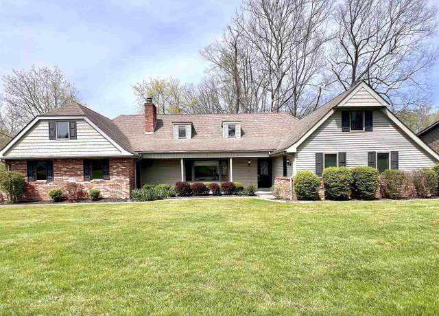 Property at 1 Harvest Dr, Huntington, WV 25705, 3 beds, 2.5 baths