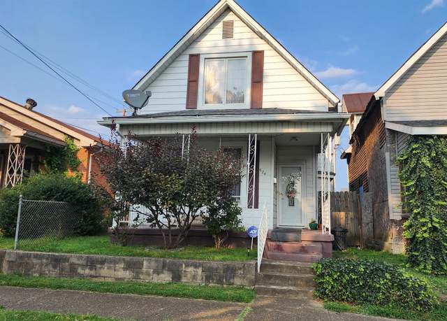 Property at 624 15th St, Huntington, WV 25701, 4 beds, 2 baths